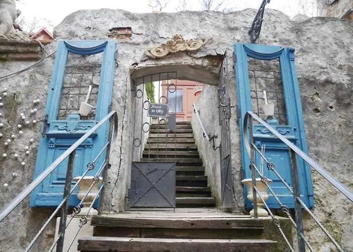 Daire Carovny Banská Štiavnica